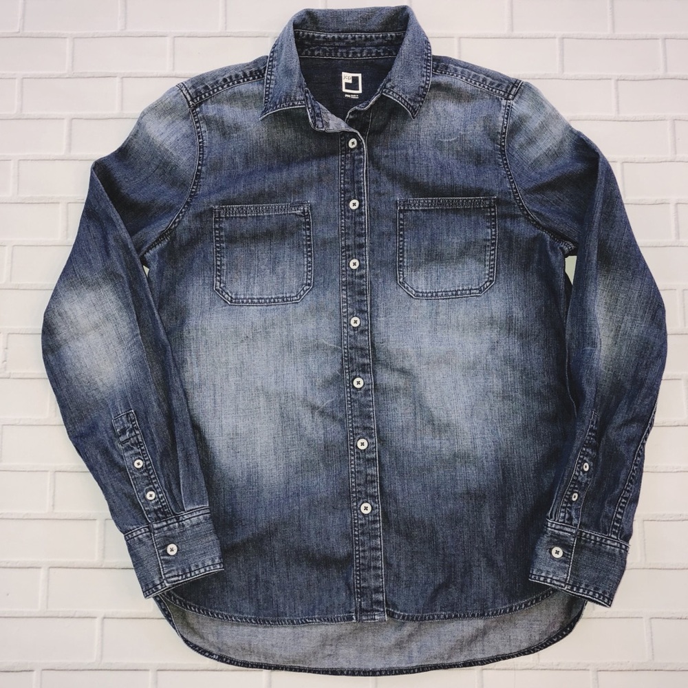 Chambray boyfriend shirt